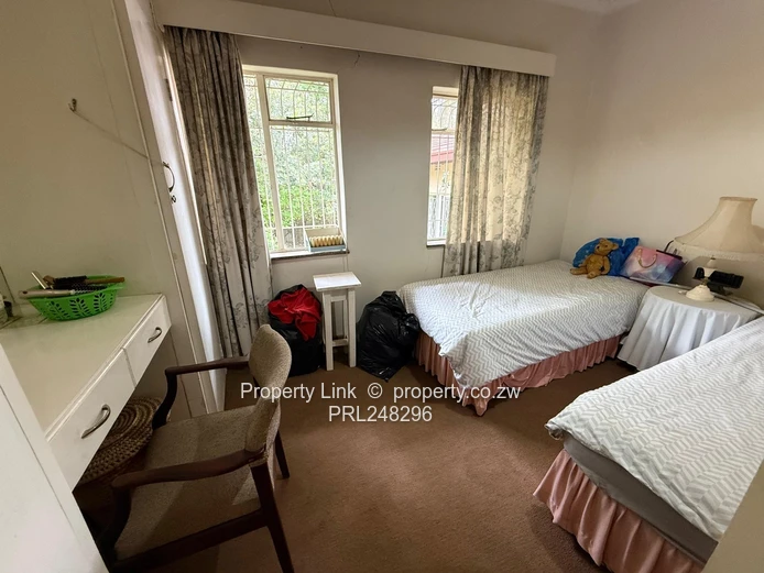 Unfurnished 4-Bed House with Pool Available Immediately