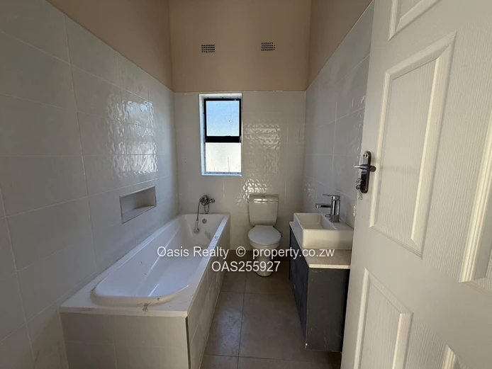 3 Bedroom Cluster To Let