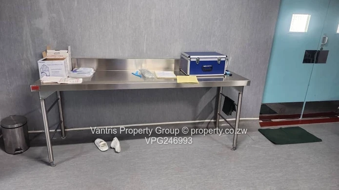 Yoviel Mutare hospital for sale !!! 