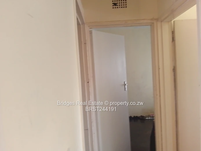 Nice and Neat Starter Home (Sole Mandate)