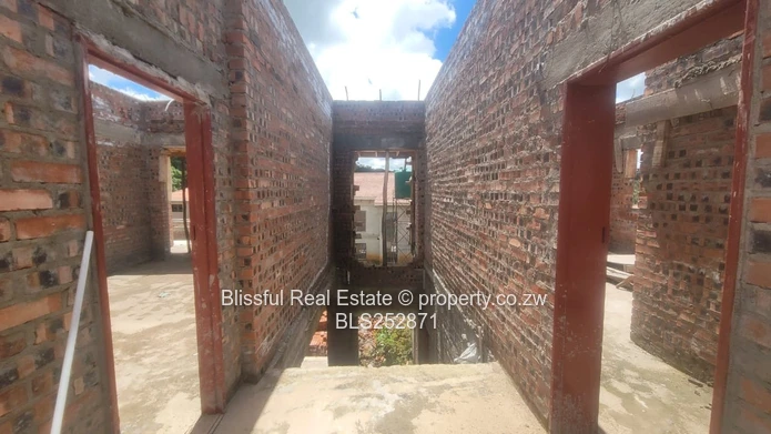 an incomplete 5 bedroom house for sale in carrick creagh