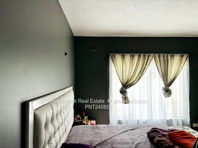 Solid neat family home!!!