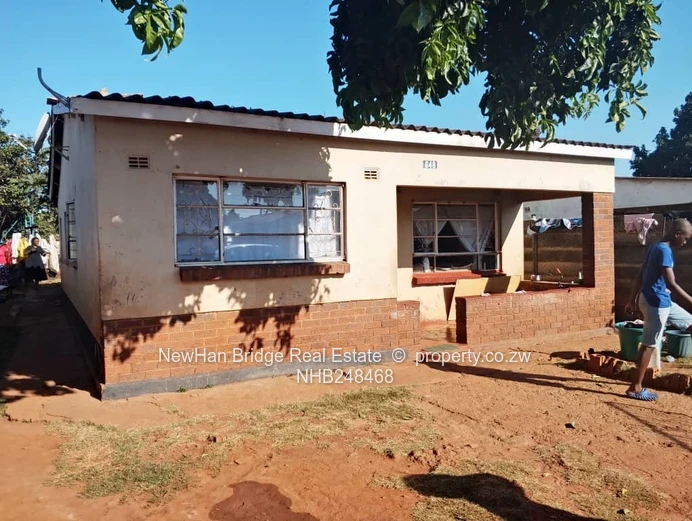 Kambuzuma Sect 2 House For Sale (Sole Mandate)