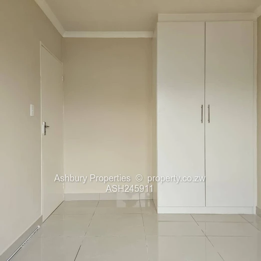 Fancy A Foreign Modern Cluster Investment Gated Estate in Johannesburg (Sole Mandate)