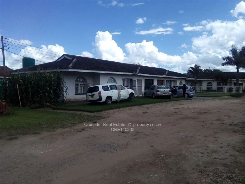 3 Bed Garden Flats for Sale in Meyrick Park CRE140203