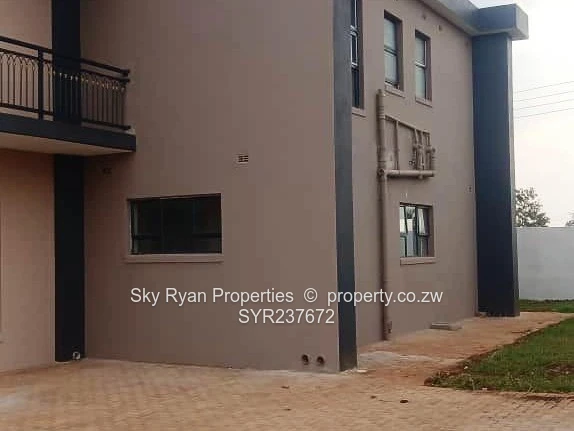 Borrowdale Nyeredzi Ridge Double Storey For Sale