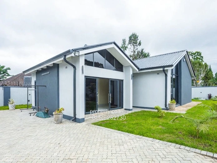 Gated Modern 3BR in Greencroft — Borehole + Solar