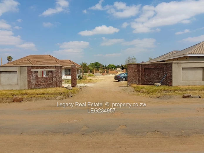 Waterfalls Second Street Avenue – Cluster Stand for Sale