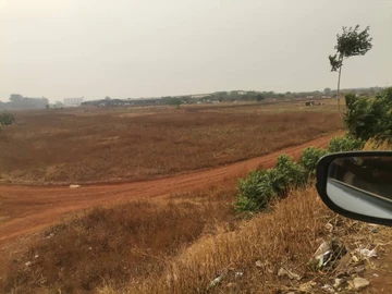 Commercial & Industrial Land