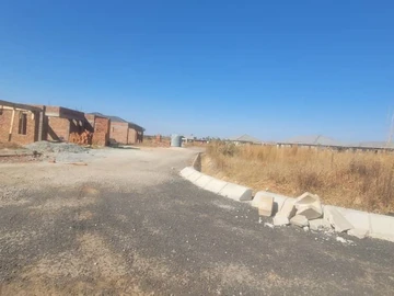 Stands & Residential Land
