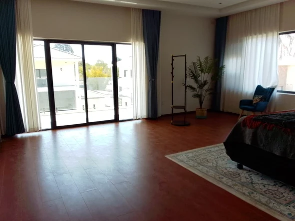 8 Unit Townhouse Complex