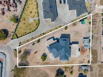 7 Bedroom House