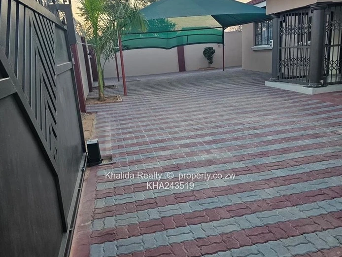 Newly built 5-Bedroom House for Sale in Beitbridge