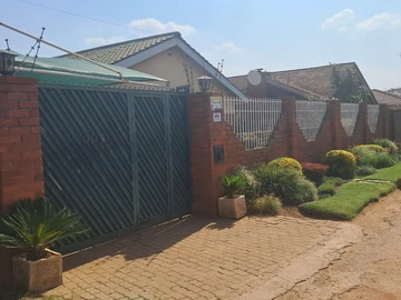 4 Bedroom House