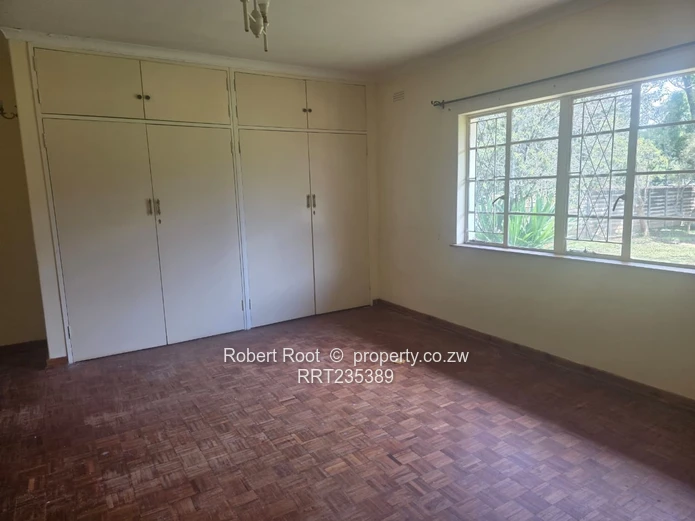 3 bed House for rent.