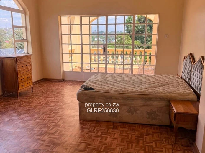 Elegant Double-Storey 5-Bed in Borrowdale, Borehole