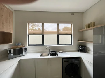 3 Bedroom Flat & Apartment