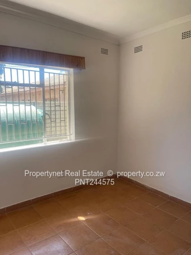 Solid neat family home!!!