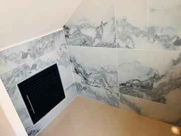 2 Bedroom Flat & Apartment