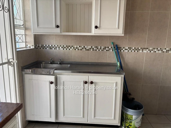 New on the Market – Cozy Garden Flat in Avondale | US$150,000