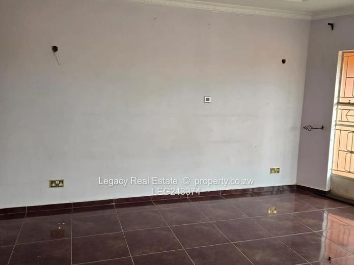 Riverside Park Rental With Sun Lounge & Garden