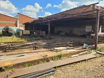 Warehouse & Factory