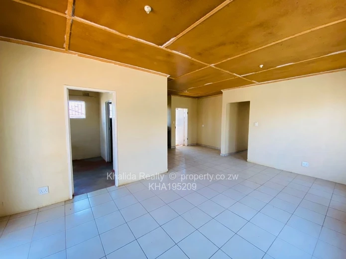 Damafalls house for sale (Sole Mandate)