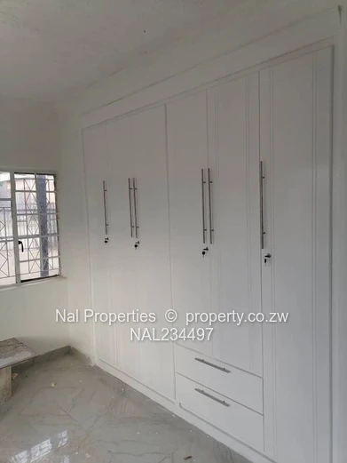 House for sale (Sole Mandate)