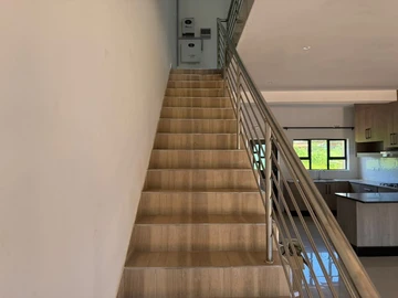 3 Bedroom Flat & Apartment