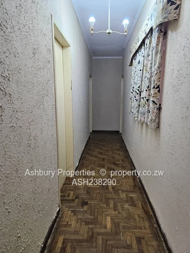 Spacious 300m2 office on 4000m2 land, Mount Pleasant