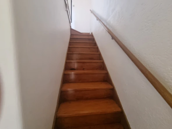 2 Bedroom Flat & Apartment