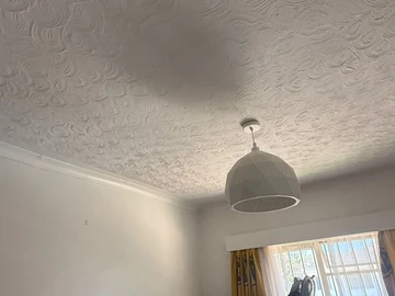 2 Bedroom Flat & Apartment