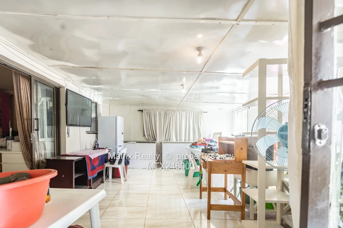 Family Home for Sale in Alexandra Park
