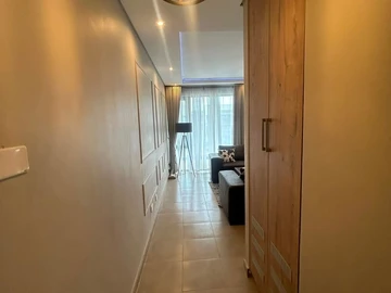 Flat & Apartment