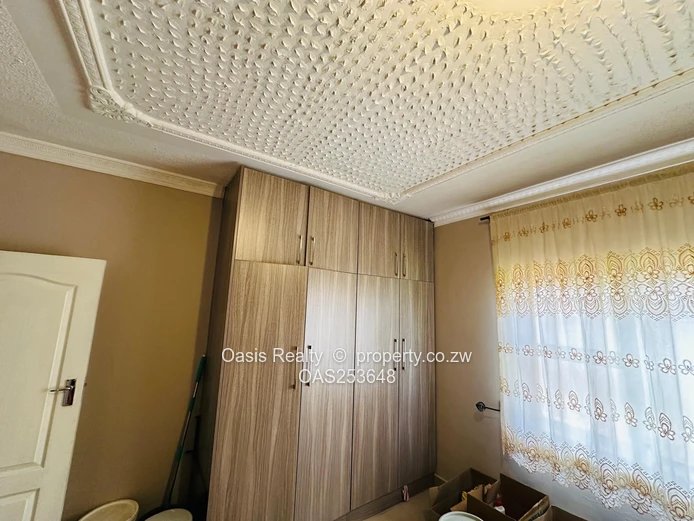 House For Sale:Space, Comfort & Versatility — All In One Property