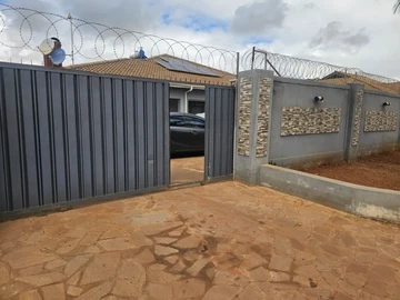 4 Bedroom House