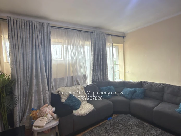Avenues 2-Bedroom Flat for Rent – Secure & Central Location”