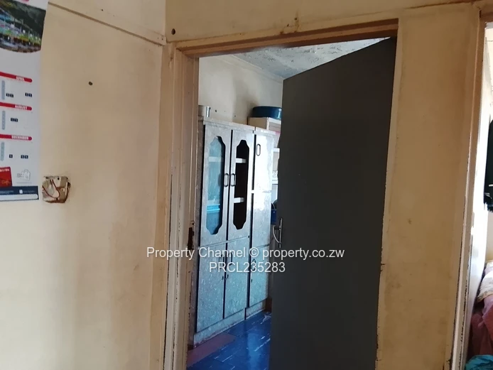 Solid 5-Bed Chitungwiza Home — Walled and Gated