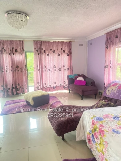 Monavale Double Storey For Sale