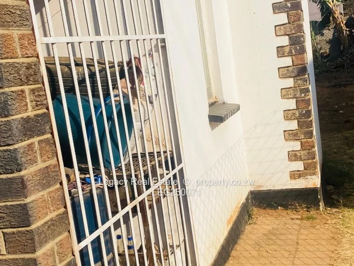 Gated 4-Bed Split-Level Home in Marondera
