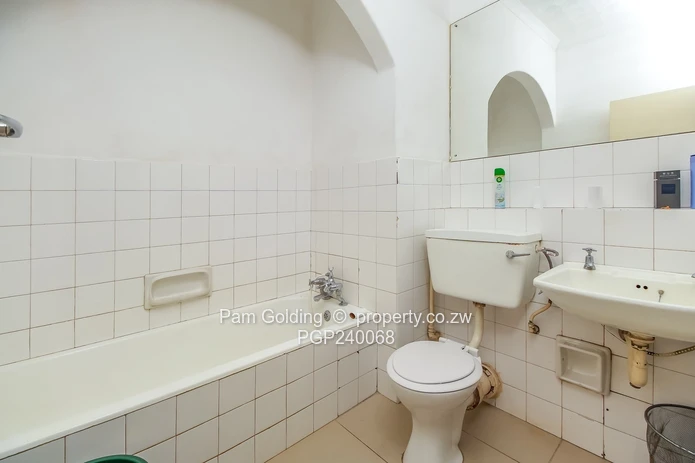 3 Bedroom Duplex In Prime Avenues Location