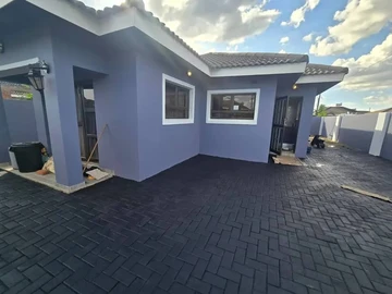 4 Bedroom House