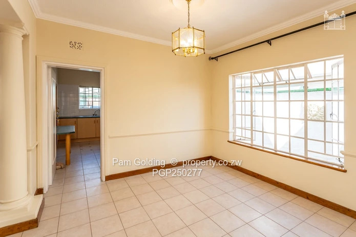 Townhouse For Rent In Belgravia