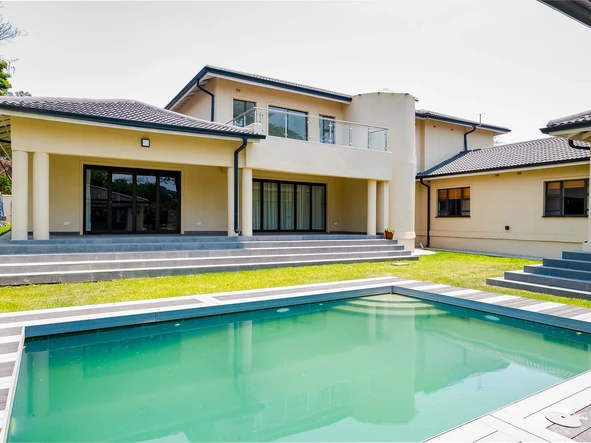 5 Bedroom House