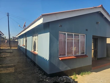 4 Bedroom House