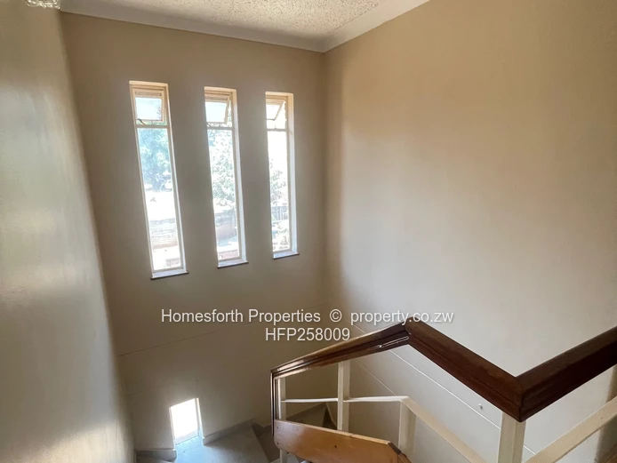 3-Bedroom Duplex Flat For Rent – Old Marlborough