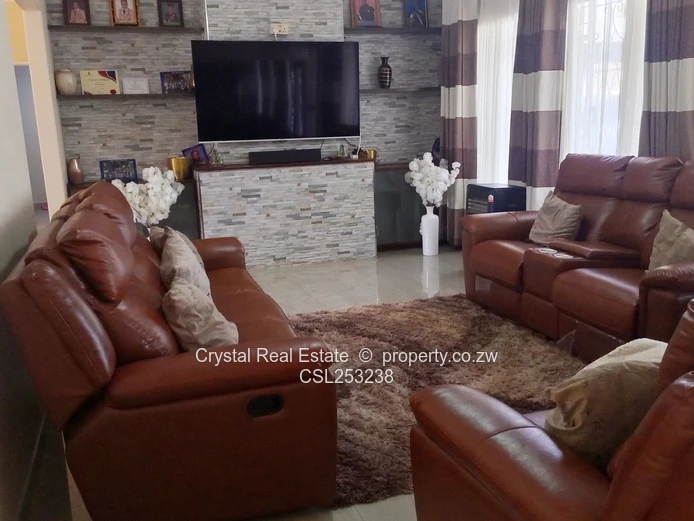 Emerald Hill Offices, Along Lomagundi Road (Sole Mandate)