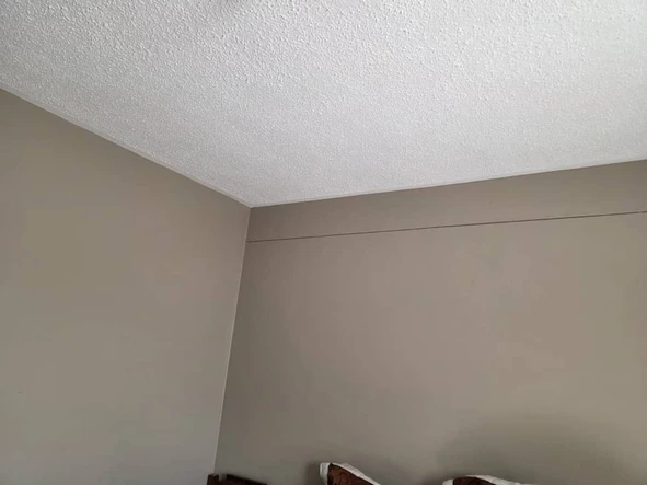 2 Bedroom Flat & Apartment
