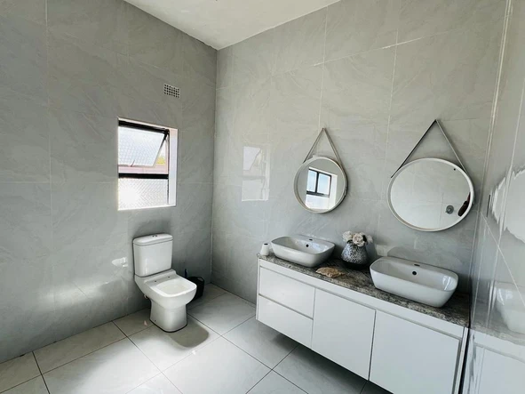 6 Bedroom Townhouse Complex