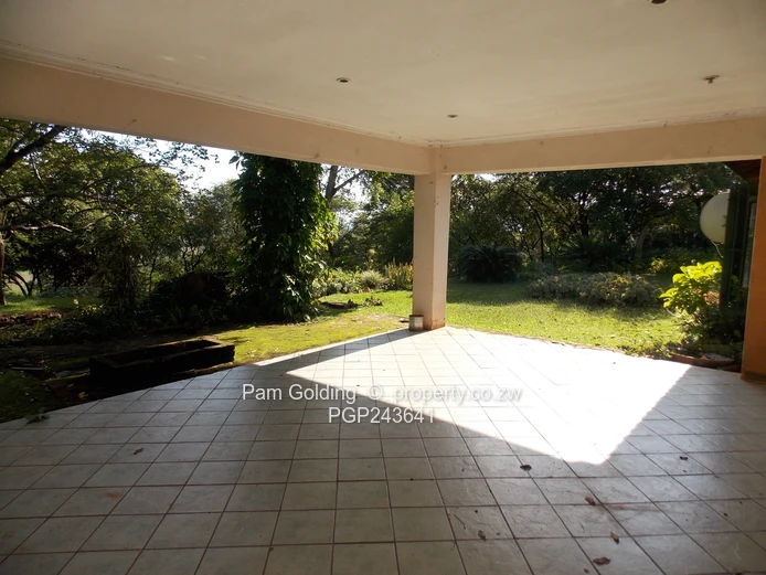 Peaceful Country Living Close to Chinoyi (Sole Mandate)
